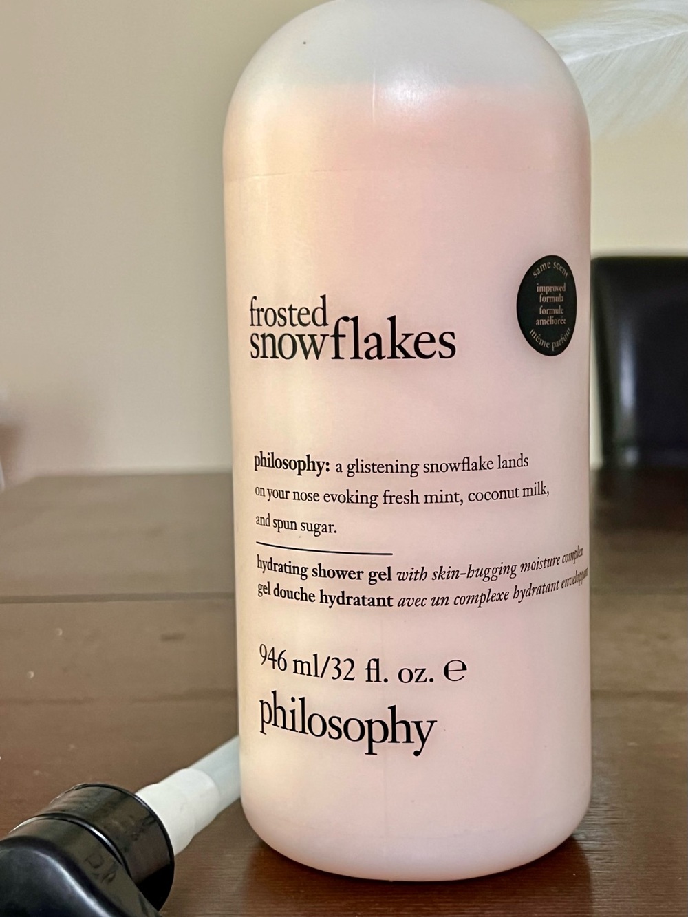 Philosophy Frosted Snowflakes Hydrating body wash coconut sealed 32 oz w/ pump
